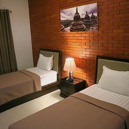 Omah Watu Homestay Yogyakarta Exterior foto