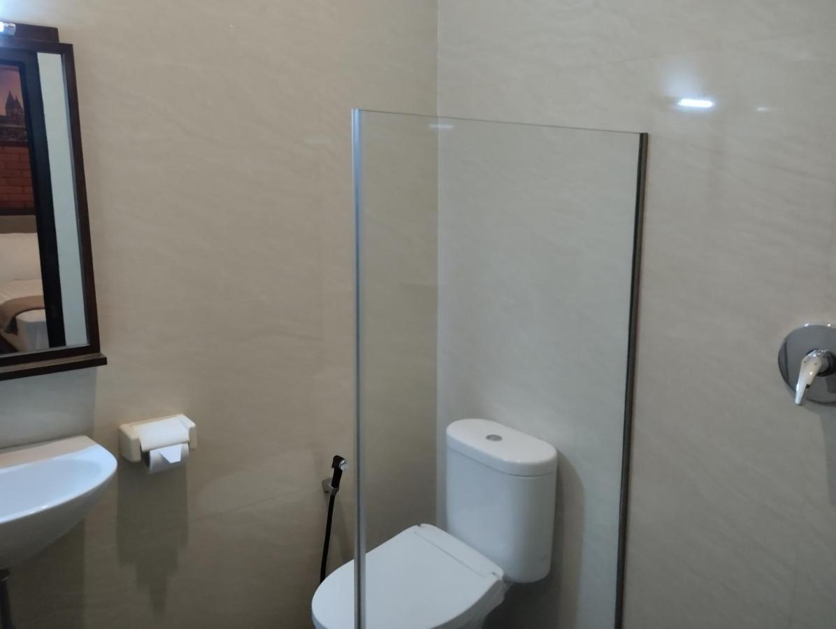 Omah Watu Homestay Yogyakarta Exterior foto